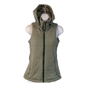 Athleta xxs jacket. Shell 100% Polyester, Lining 100%, Filler 100% Polyester.